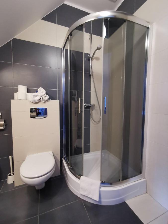 Pod Debem Kompleks Zeglarsko-Rekreacyjny Ruciane-Nida Extérieur photo