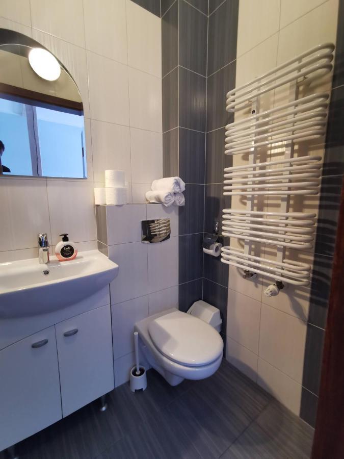 Pod Debem Kompleks Zeglarsko-Rekreacyjny Ruciane-Nida Extérieur photo