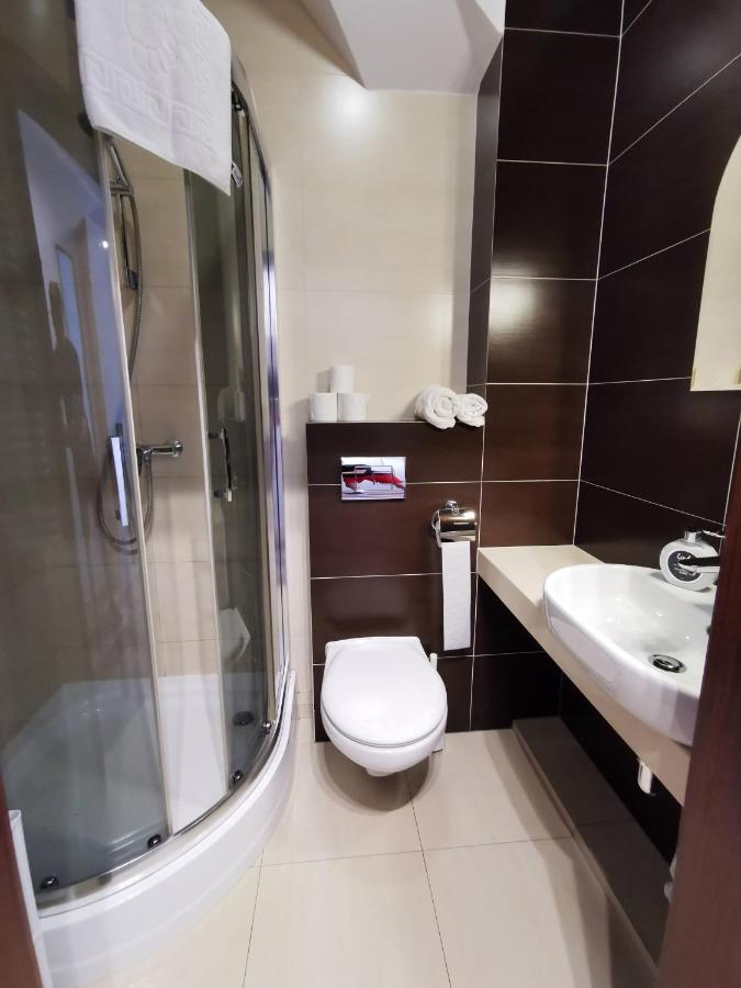 Pod Debem Kompleks Zeglarsko-Rekreacyjny Ruciane-Nida Extérieur photo