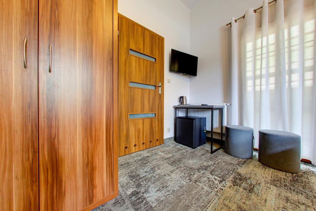 Pod Debem Kompleks Zeglarsko-Rekreacyjny Ruciane-Nida Extérieur photo