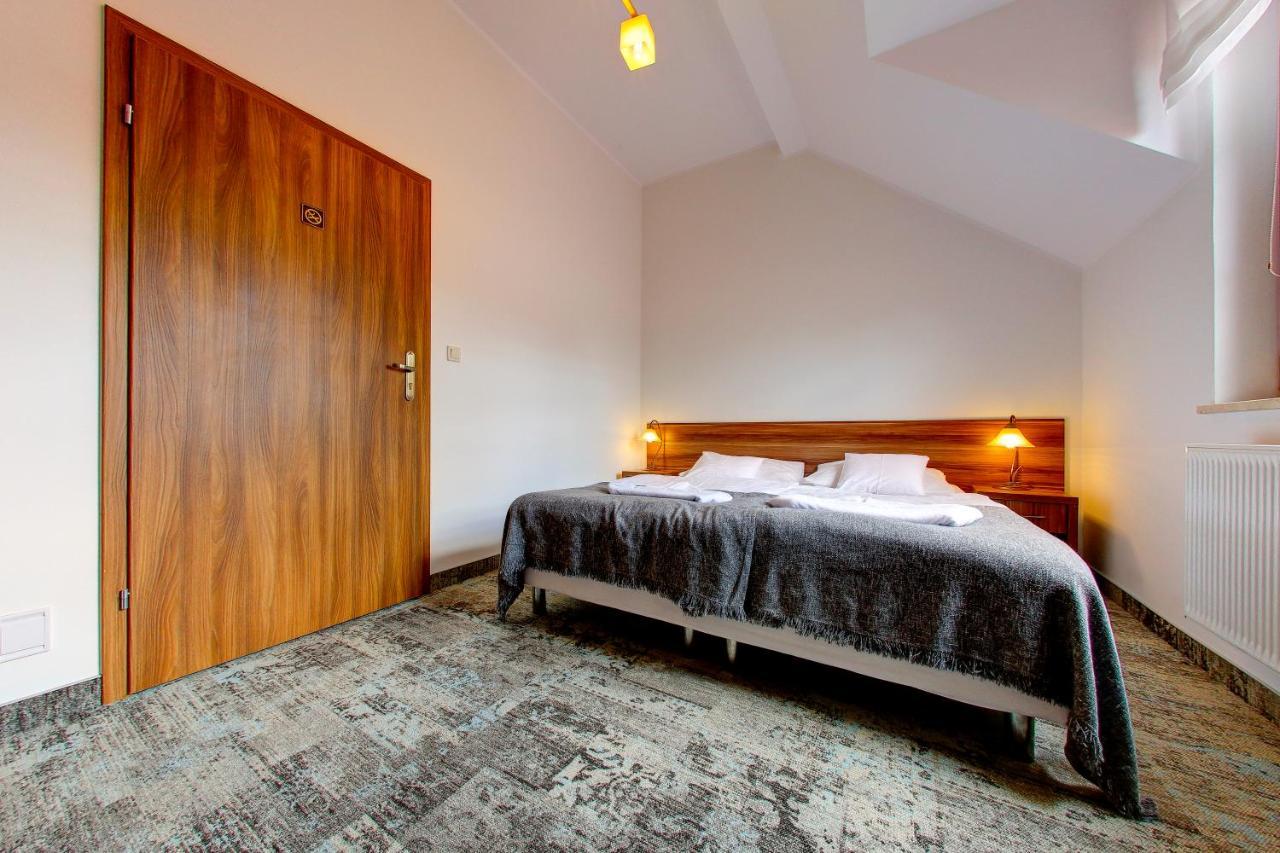 Pod Debem Kompleks Zeglarsko-Rekreacyjny Ruciane-Nida Extérieur photo