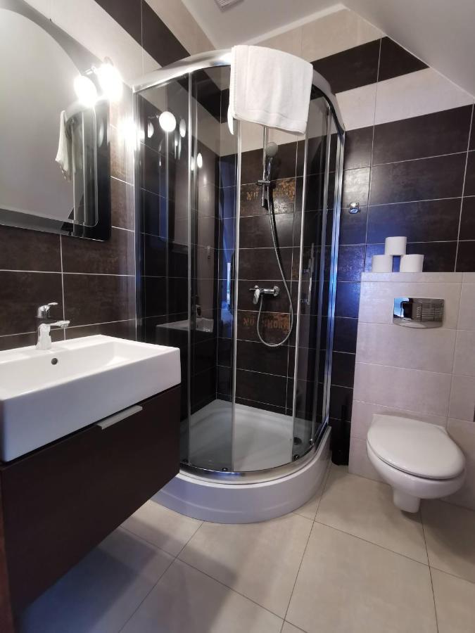 Pod Debem Kompleks Zeglarsko-Rekreacyjny Ruciane-Nida Extérieur photo
